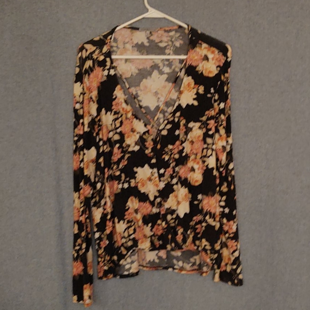 charlotte russe long sleeve blouse  size large